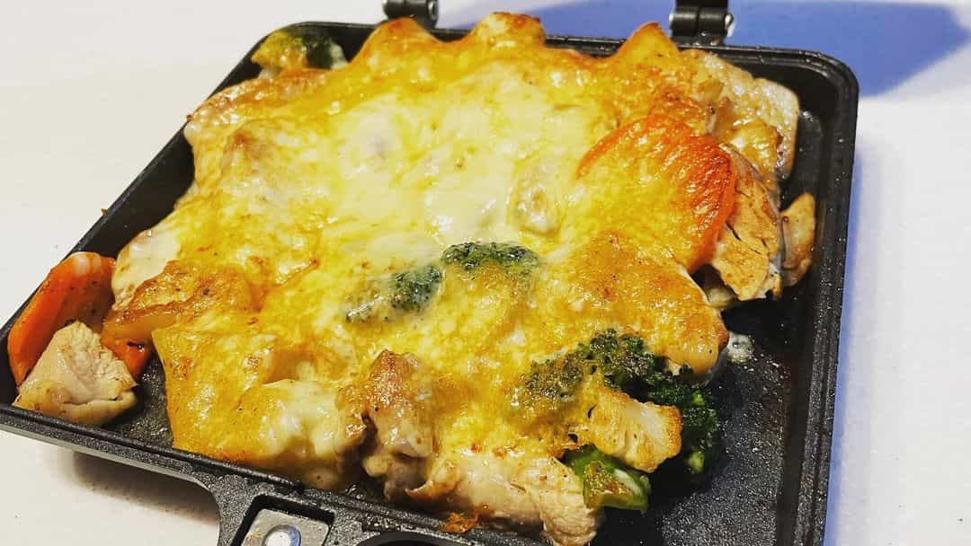 最近ホットサンドパンでの料理がお気に入りです。