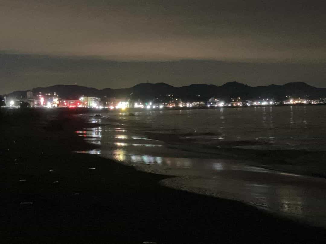 夜のドライブ