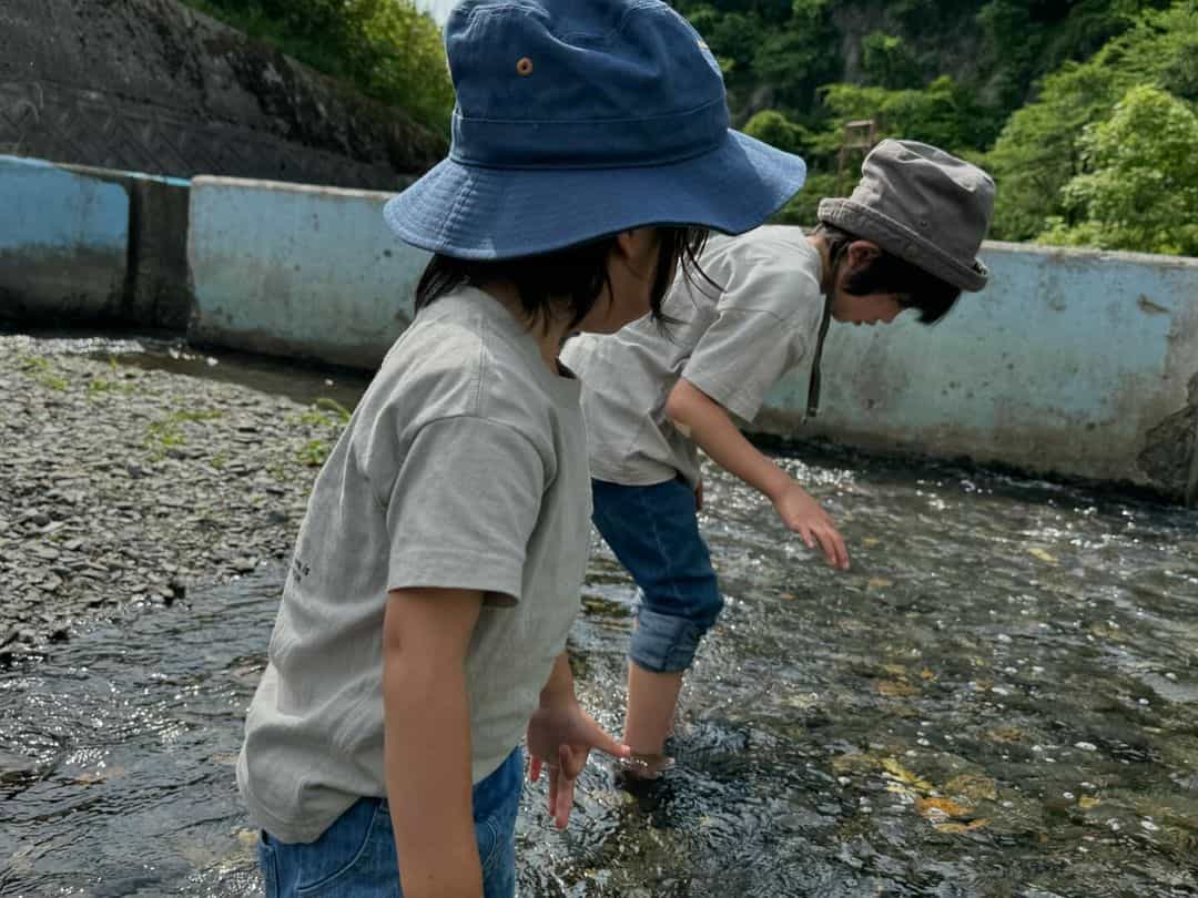 川遊び