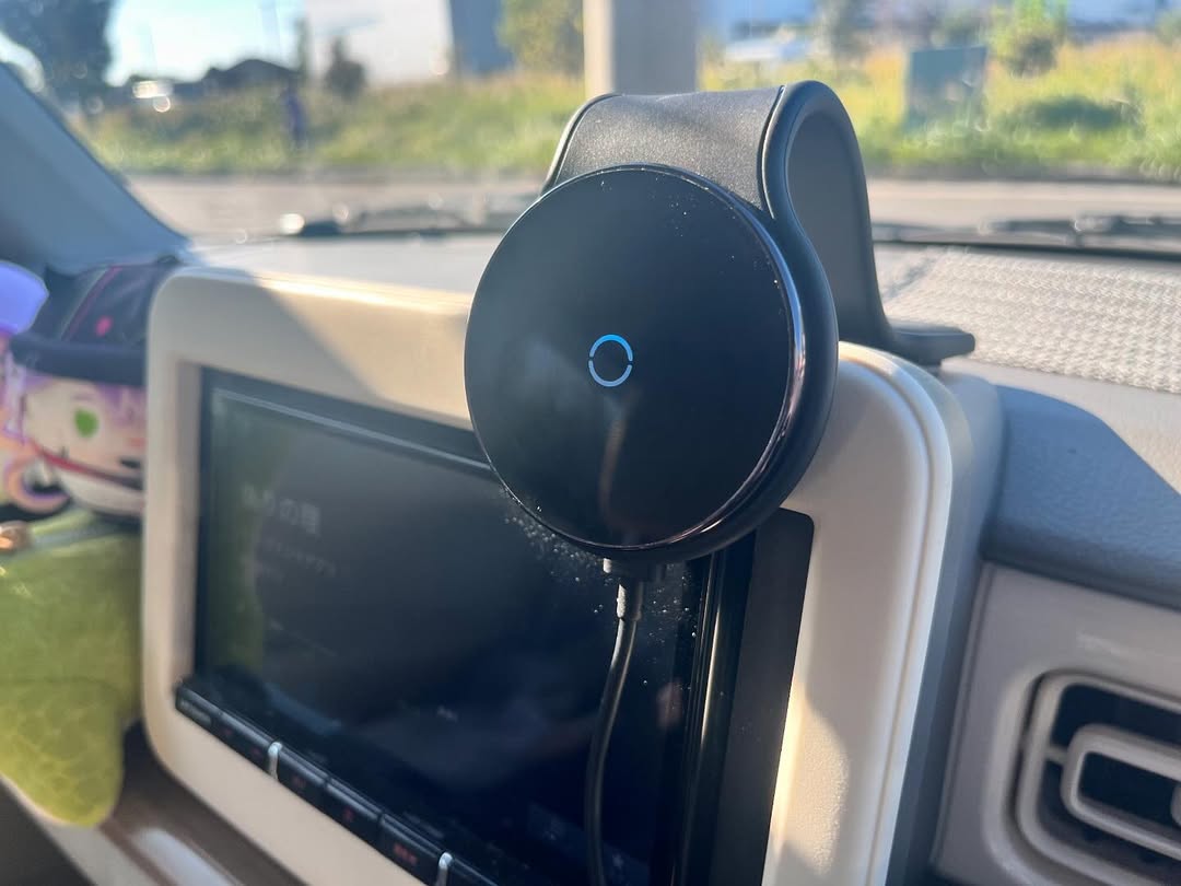 車のスマホスタンド