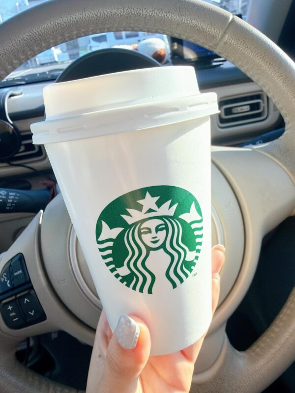 ホットですか？アイスですか？